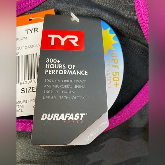 TYR Blackout Camo Racerback Bra Women’s size 16 - NWT - Picture 5 of 6